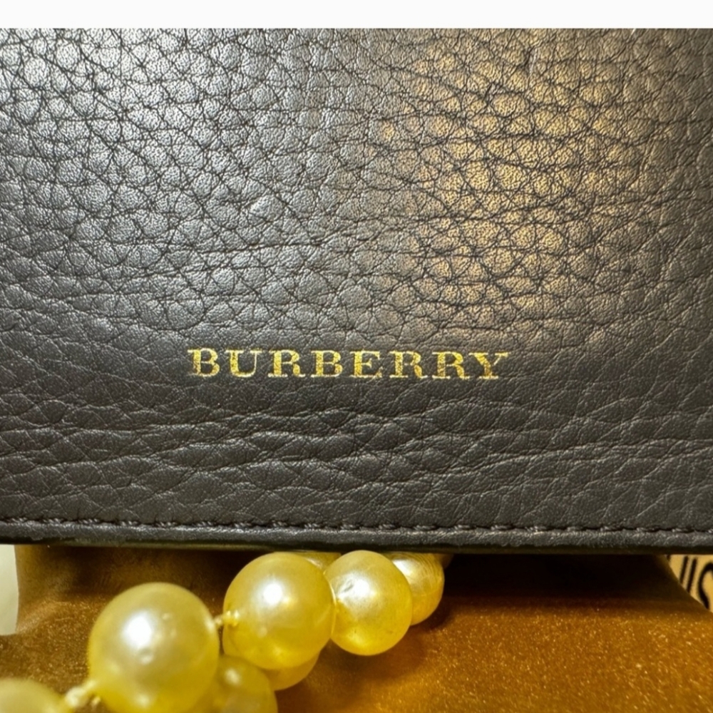 BURBERRY Bi-fold Leather Wallet - Picture 4 of 4